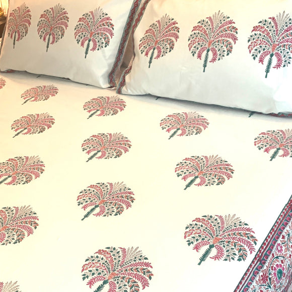 Pink Palms Bedsheet